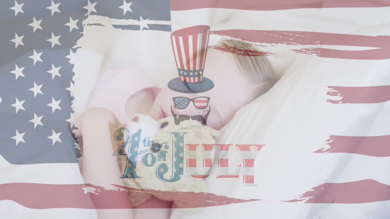 texto de independencia y bandera estadounidense ondeando contra chica caucásica durmiendo con su oso de peluche