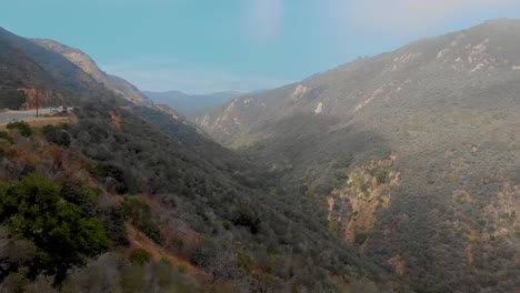 Mountain-canyons-near-Malibu,-Ca