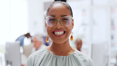 Rostro,-Liderazgo-Y-Mujer-De-Negocios-Con-Gafas