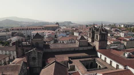 tiro en órbita de la catedral de braga, se de braga, portugal
