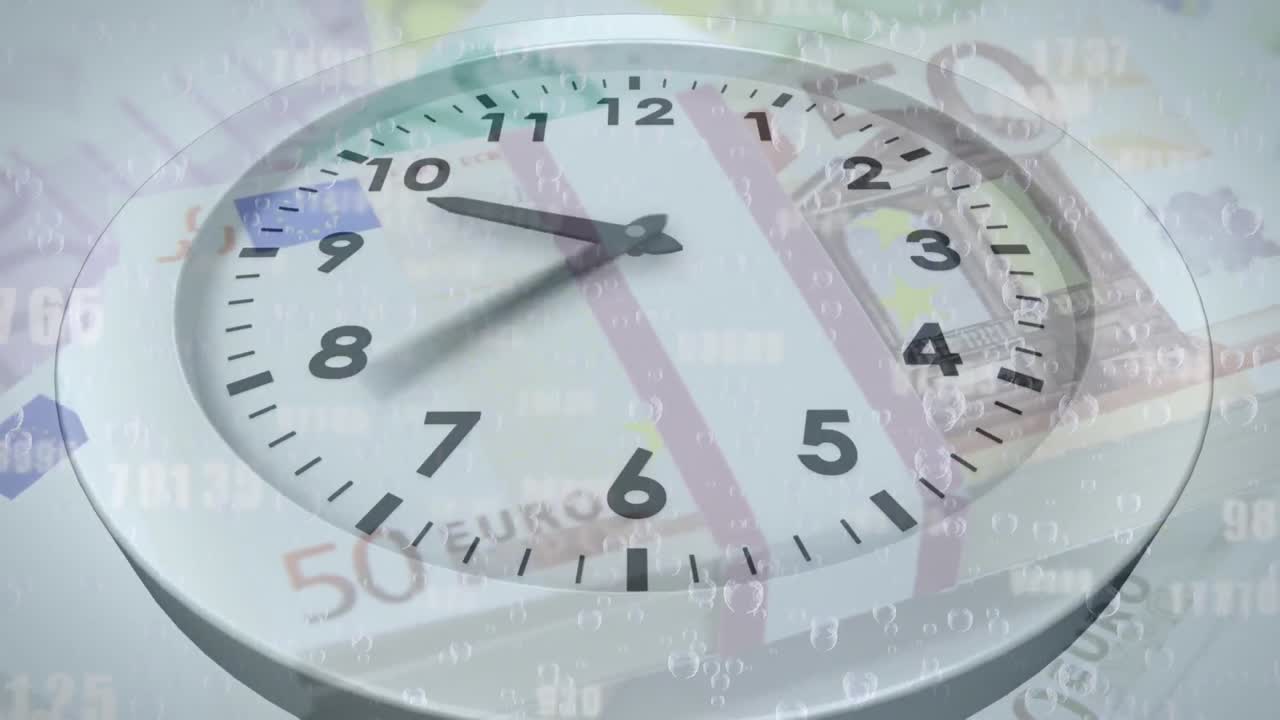 animación del tic-tac del reloj sobre los billetes en euros