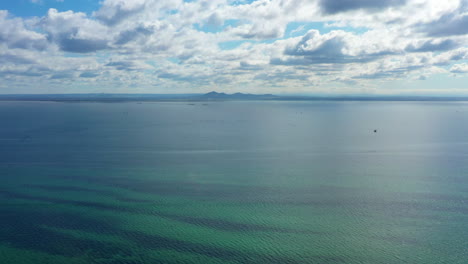 antena you yangs cordillera, australia sobre la bahía de corio, pedestal abajo