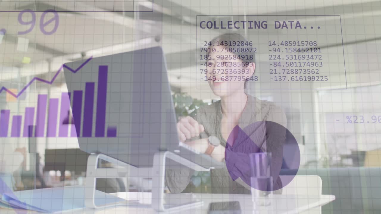 animación del procesamiento de datos financieros sobre una mujer de negocios asiática usando una computadora portátil en la oficina.