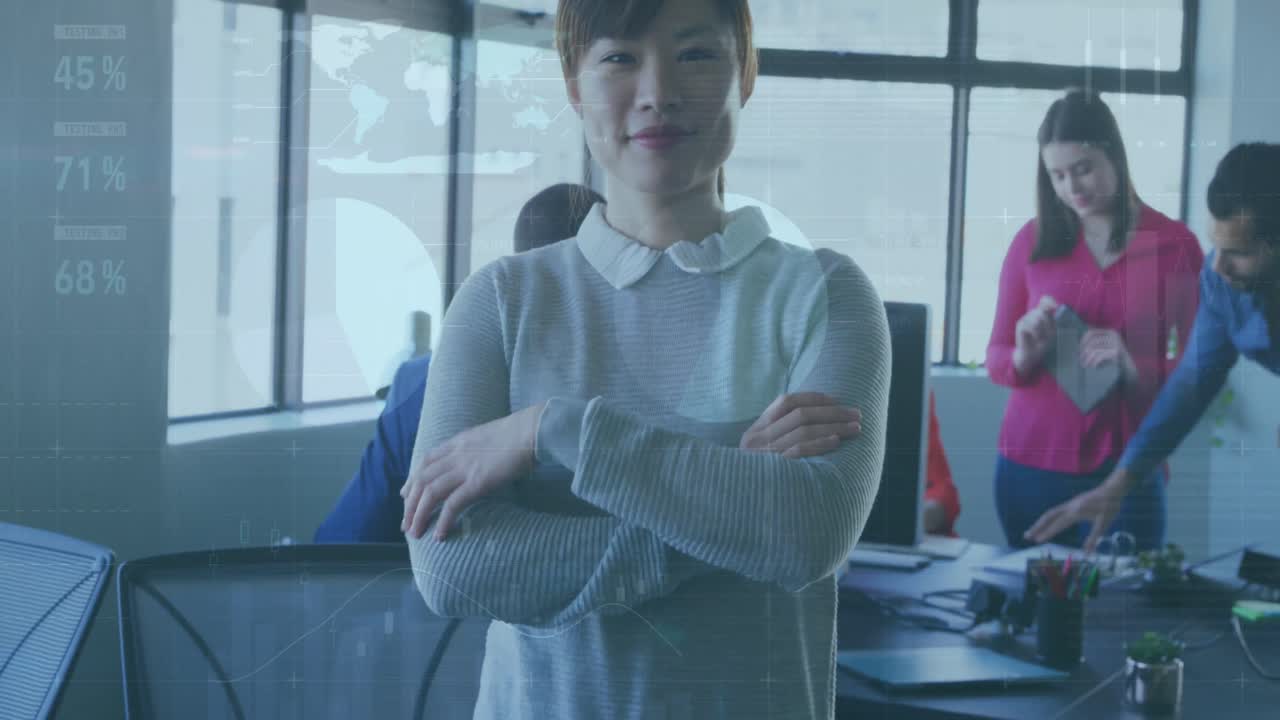 사무실에서 다양한 비즈니스 사람들에 대한 데이터 처리의 애니메이션