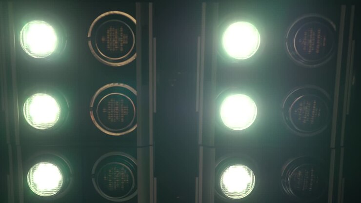 Stage lights with sound. Shiny lights turning on and off