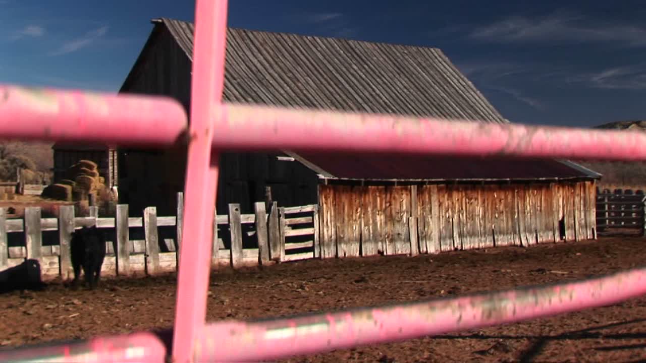 foque de un rancho granero en la zona rural de utah 1