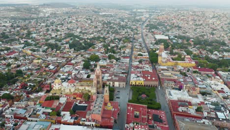 Downtown-San-Miguel-de-Allende,-Guanajuato,-Mexico