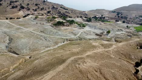 viviendas rurales hechas de barro