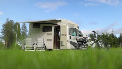 Family-vacation-travel-RV,-holiday-trip-in-motorhome,-Caravan-car-Vacation.