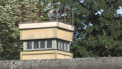 Medium-shot-of-watch-tower-of-Berlin-Wall-Memorial-at-Bernauer-Straße-in-Berlin,-Germany-1