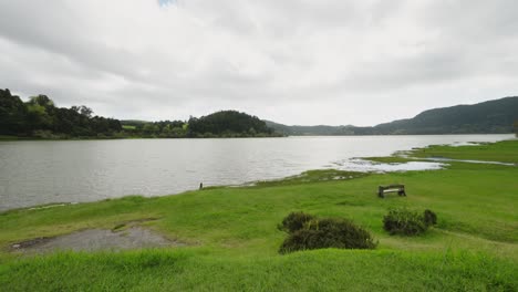 Panoramic-Shore-View:-Furnas-Lagoon,-São-Miguel,-Azores