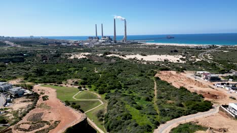 Video-De-Drones-4k-De-La-Planta-De-Energía-Eléctrica-Orot-Rabin-hadera-israel