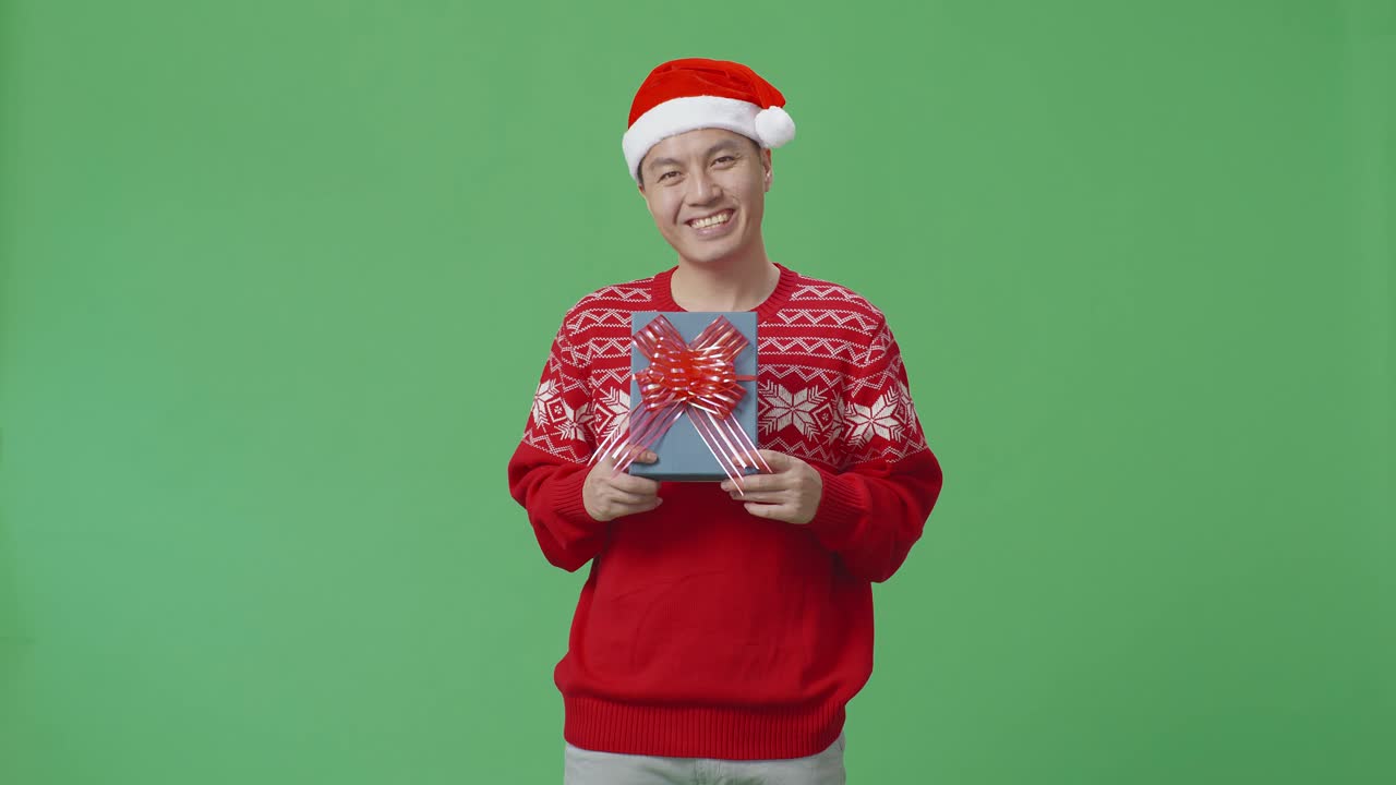 크리스마스 선물을 가진 남자