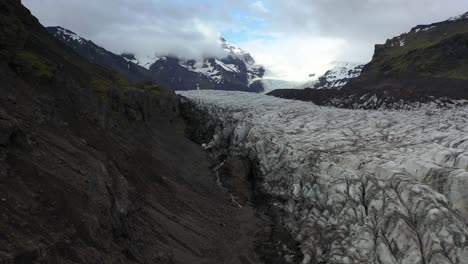 Glacier-in-Iceland-Pull-out-Aerial