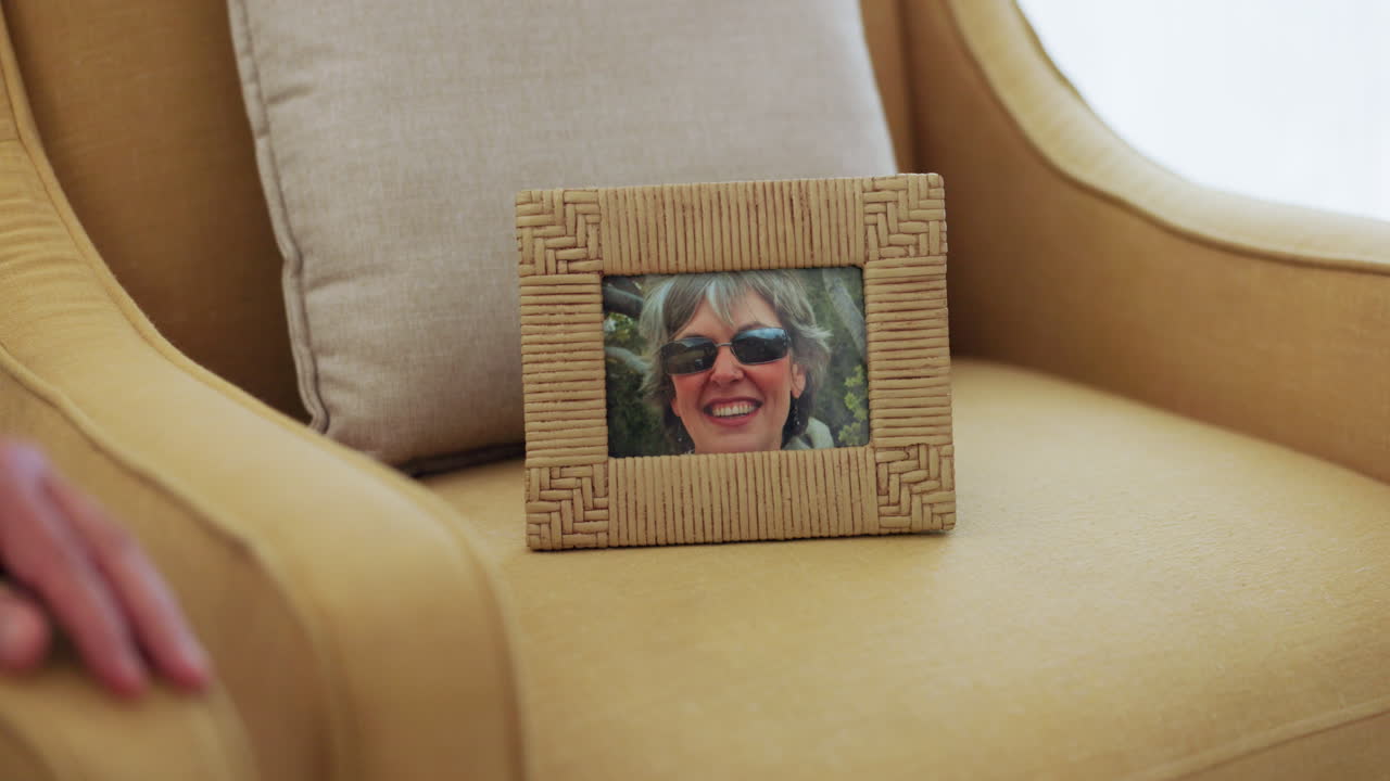 el dolor, la pérdida y la fotografía de la memoria en casa