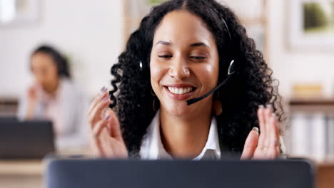 Call-center,-crm-or-friendly-woman