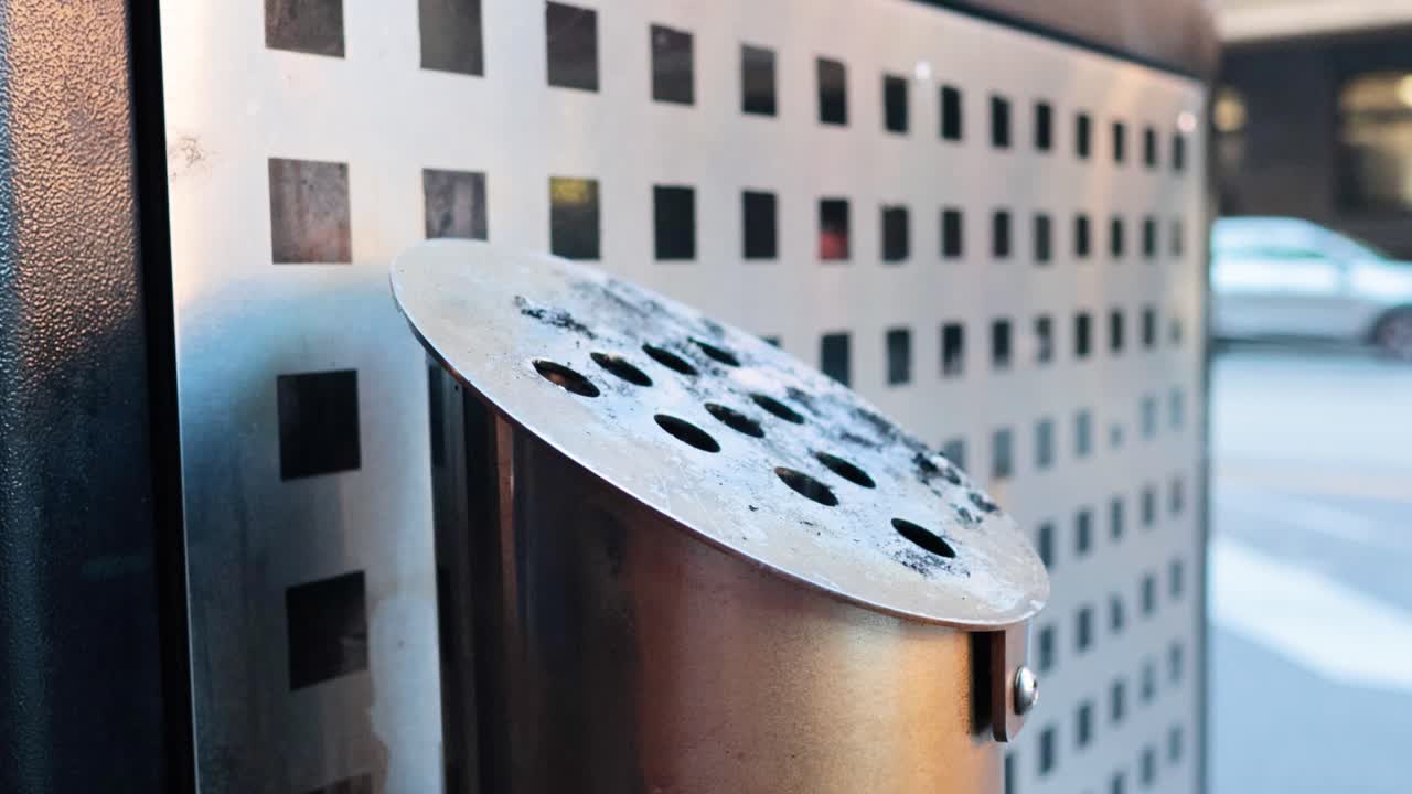 도시에서 구이 린 금속 패널에 대한 재통