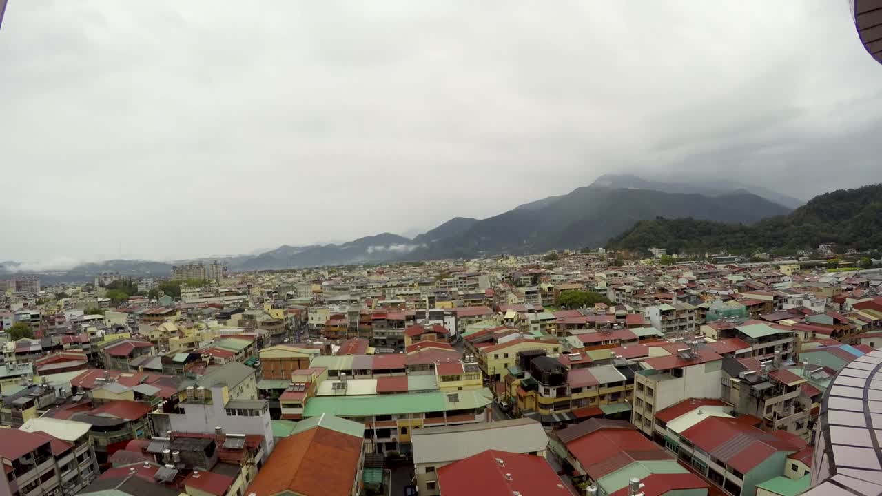 대만 난터우 카운티 호텔 발코니에서 풀리 도시경관 저속 촬영