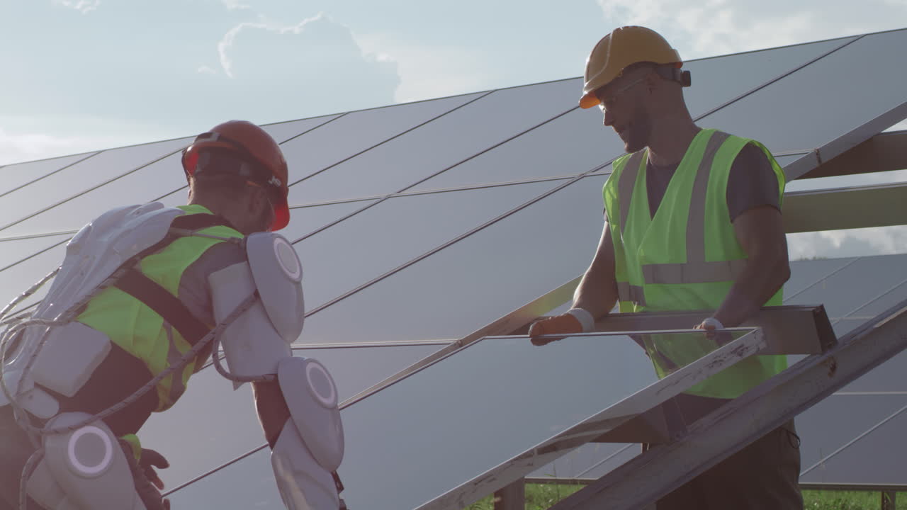 instalación de paneles solares con asistencia robótica