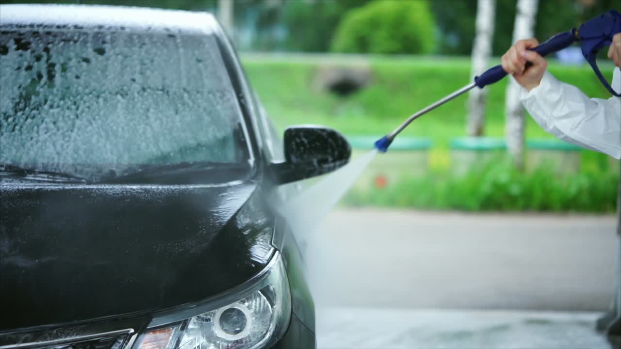 lavado de coches en curso