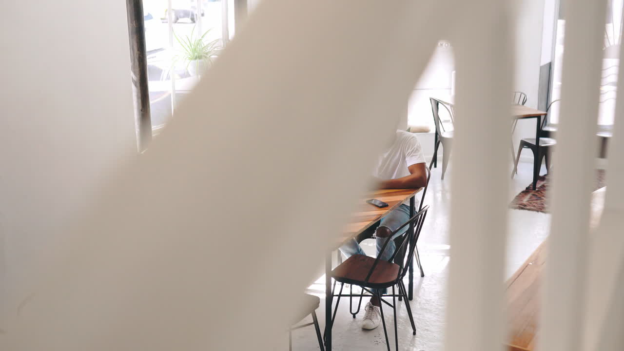 충실한 친구는 생명의 약입니다.