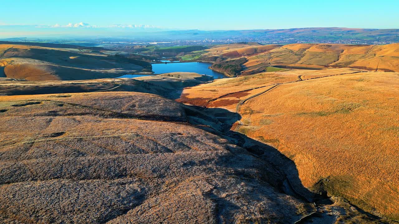 Vinter-luftopptak av Saddleworth Moor, England