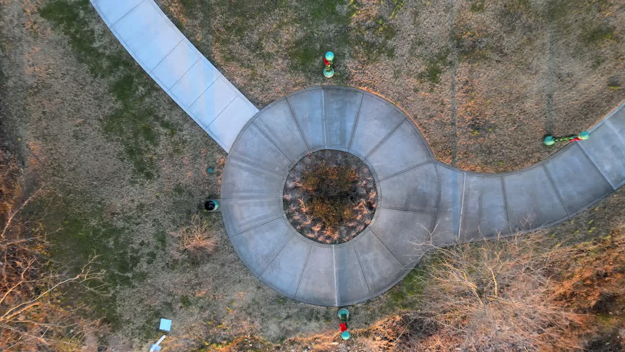 прогулочный маршрут по реке камберленд в кларксвилле, штат теннесси