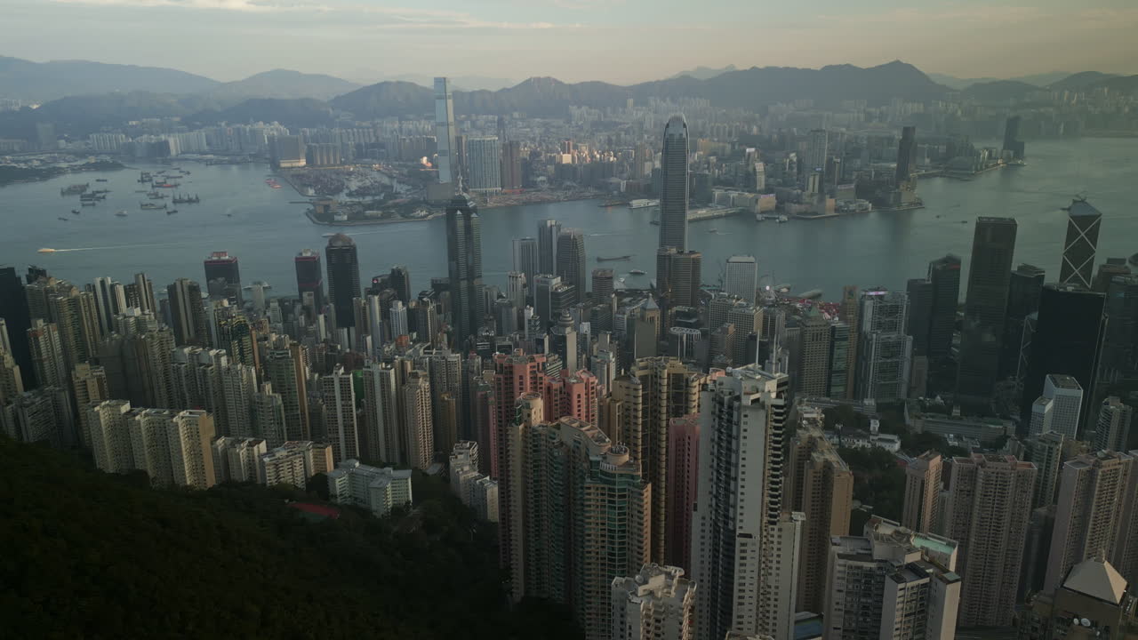 Pemandangan Udara Lanskap Kota Hong Kong dan Pelabuhan Victoria