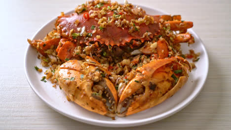 stir fried crab with spicy salt - pepper - seafood style