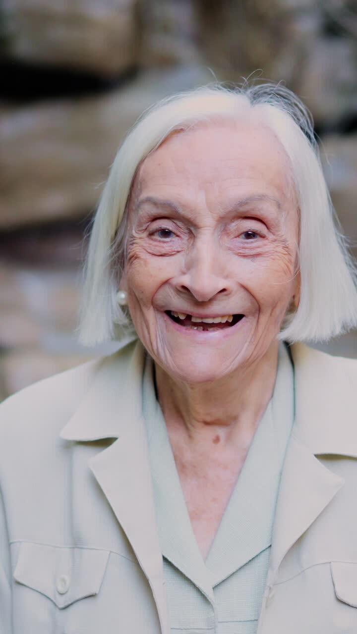 retrato de una anciana