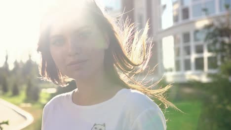 retrato de mujer a la luz del sol