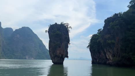 Isla-James-Bond-En-Krabi,-Tailandia