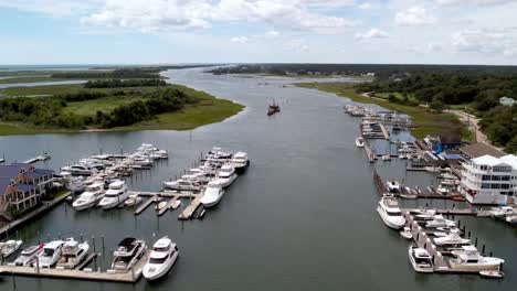 Aerial-high-over-the-marina-at-wrightsville-beach-nc,-north-carolina-along-the-intracoastal-waterway