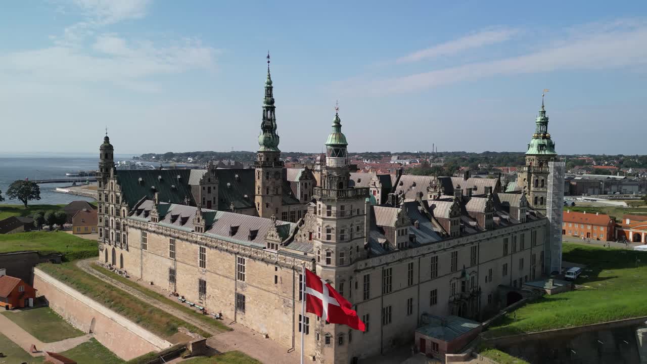 Kronborg Castle - Drone Zoom Out