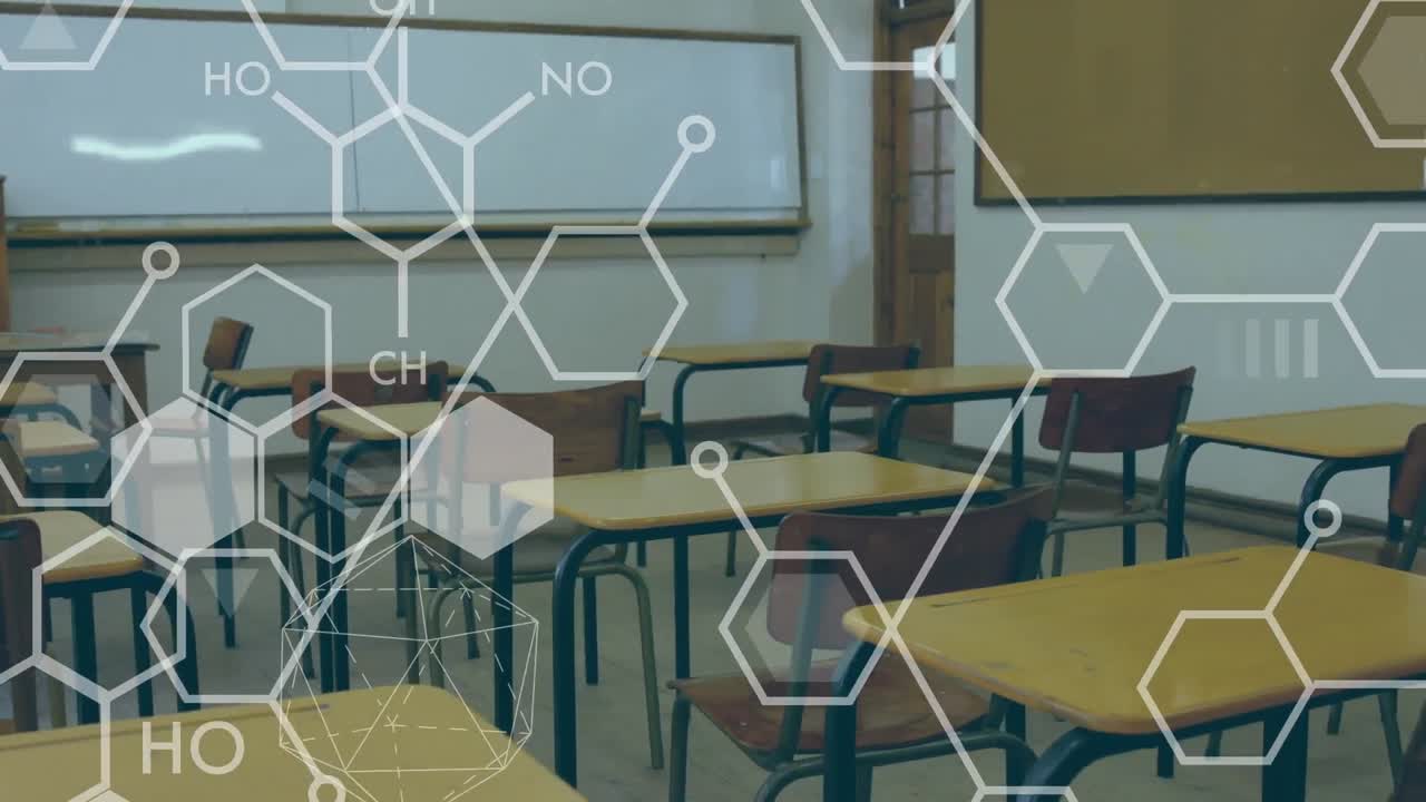 анимация химических символов над пустой классной комнатой