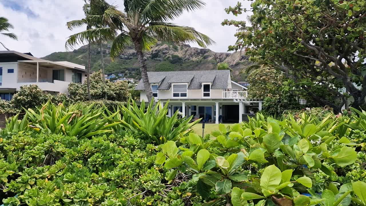 Beachfront Villas on Lanikai Beach, Oahu Island, Hawaii USA
