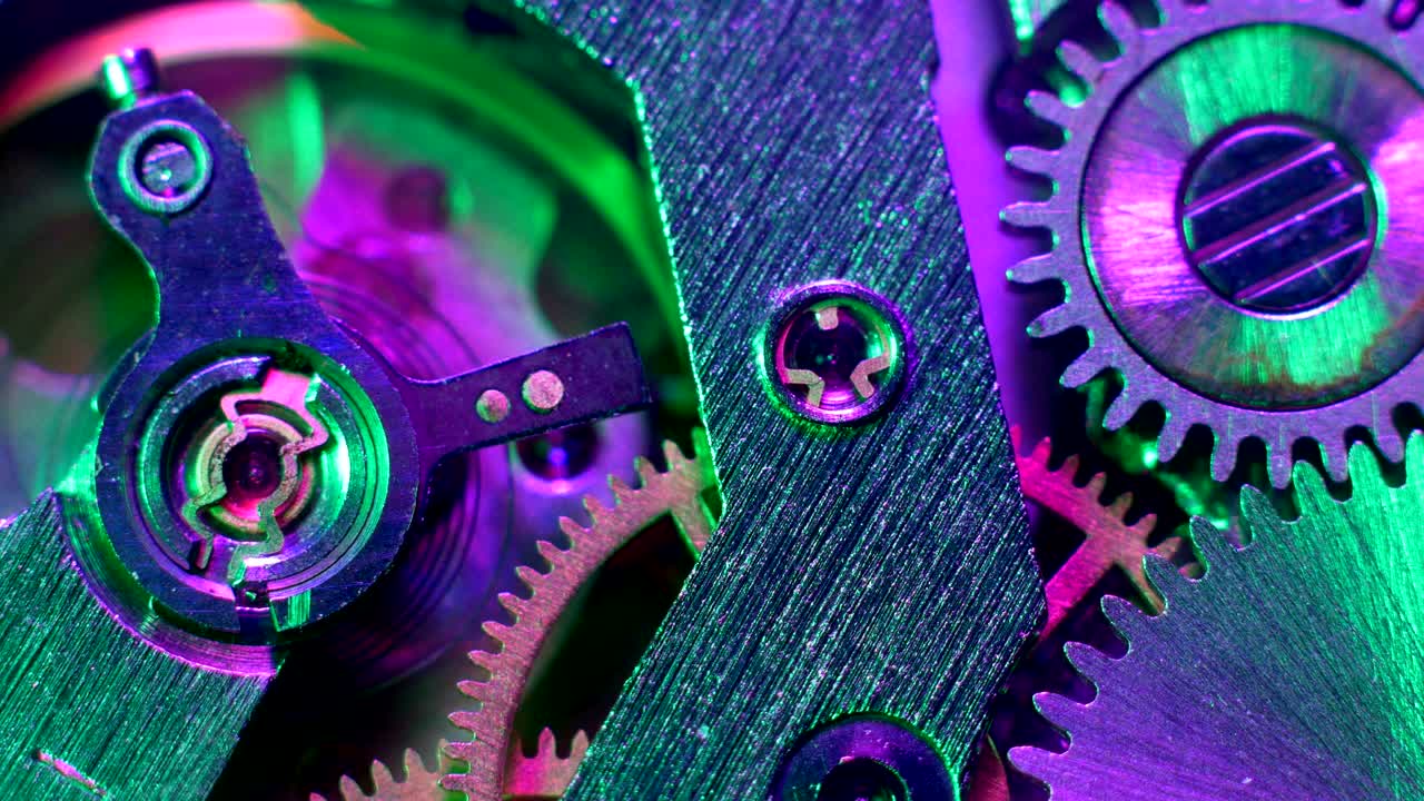 vigilar el mecanismo de cerca