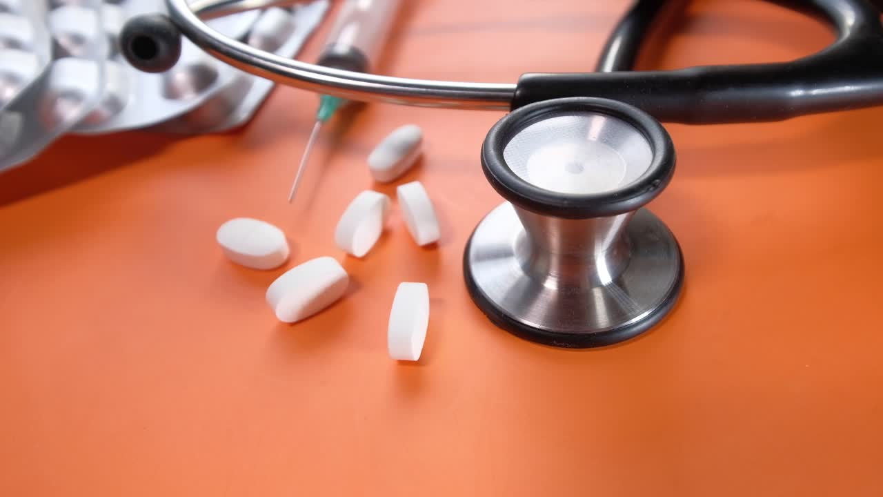 의료 용품 및 의약품