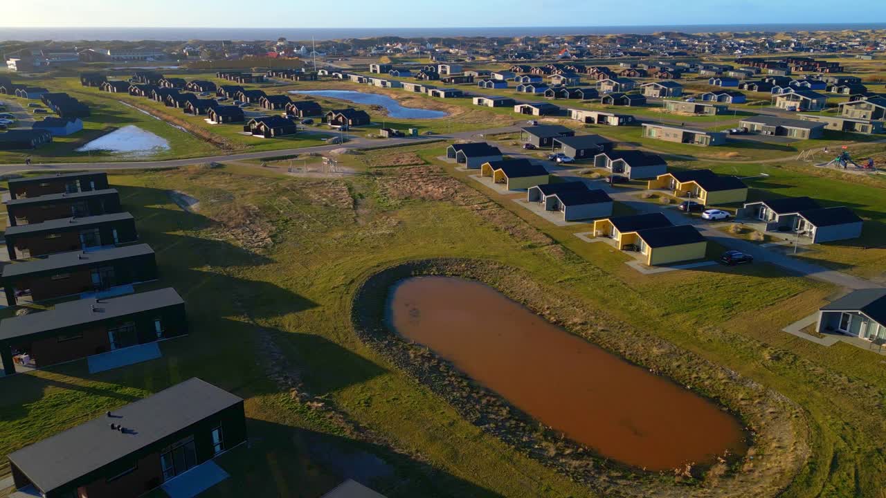 랄란디아 센더비그 덴마크의 휴가 오두막, 휴가 및 휴가를 위한 유니폼 집