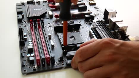 Repair-and-assembly-of-a-desktop-computer