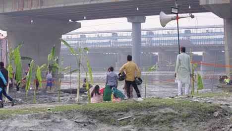 yamuna ghat delhi noida border