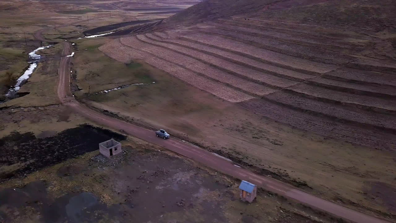 국경을 가로지르는 도로 여행