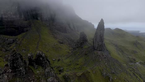 4k-aerial-drone-footage-zooming-in-on-rocks-at-old-man-of-storr-isle-of-skye-portree-scotland-uk