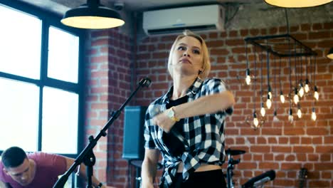 expressive band having rehearsal