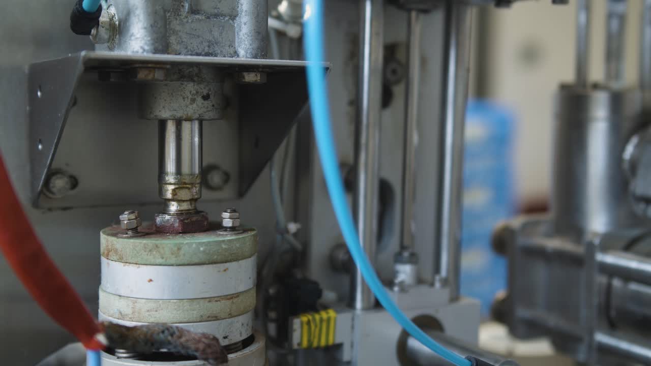 Automated manufacturing production line mechanical technology processing dairy yogurt