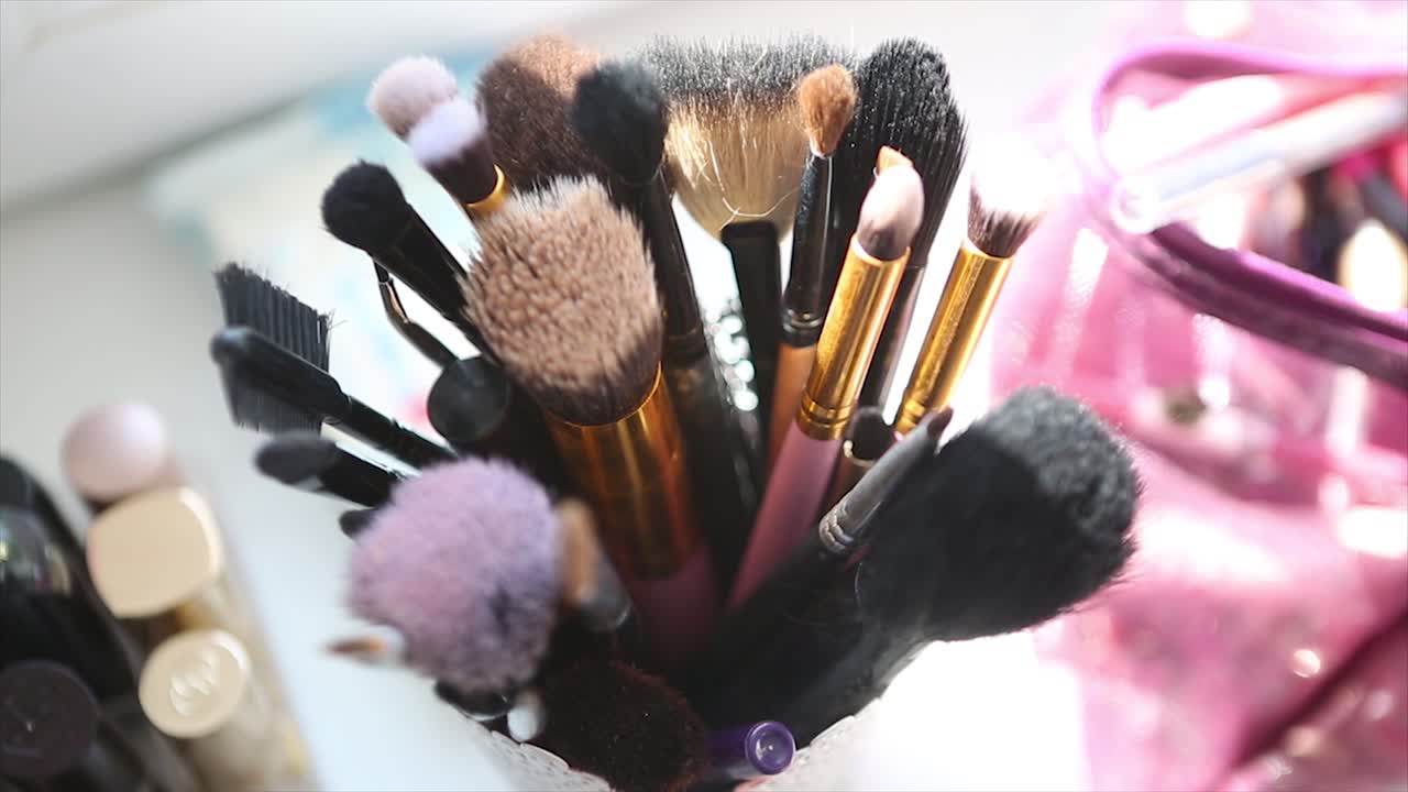 colección de pinceles de maquillaje
