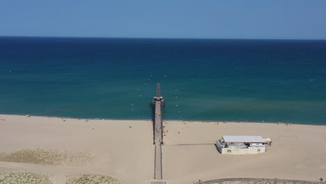 Sandstrand-Leucate-Ponton-Mittelmeerküste-Badeort-Frankreich-Sonniger-Tag