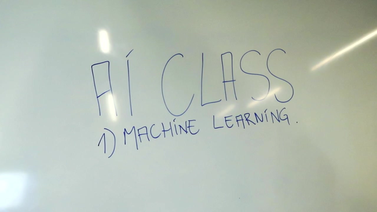 Whiteboard in a classroom with AI Class and Machine Learning written with a marker. Academic environment focused on teaching artificial intelligence and technology concepts for the future