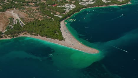 croacia costa aérea playas azul agua naturaleza limpio soleado vacaciones