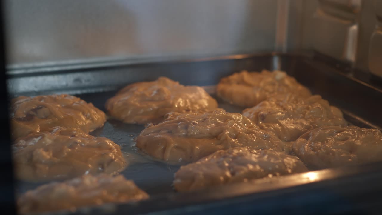 Timelapse of Cookies Baking in the Oven